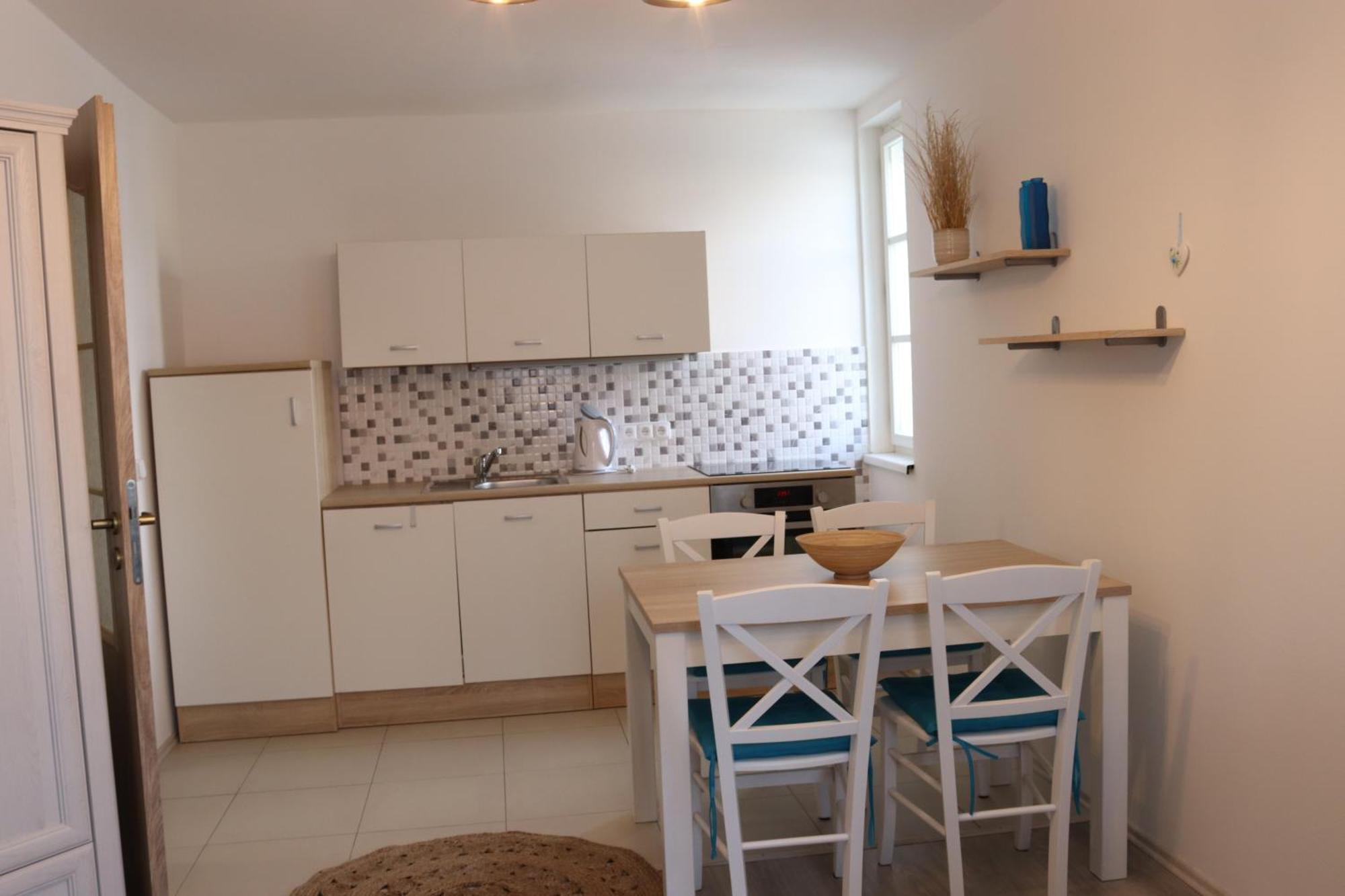 Penzion-apartmán Souček Jindřichŭv Hradec Esterno foto
