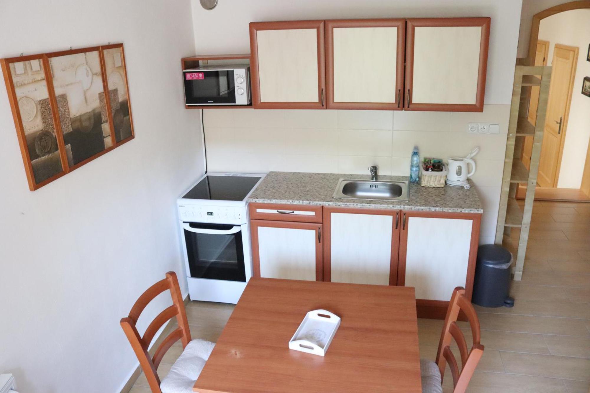 Penzion-apartmán Souček Jindřichŭv Hradec Esterno foto