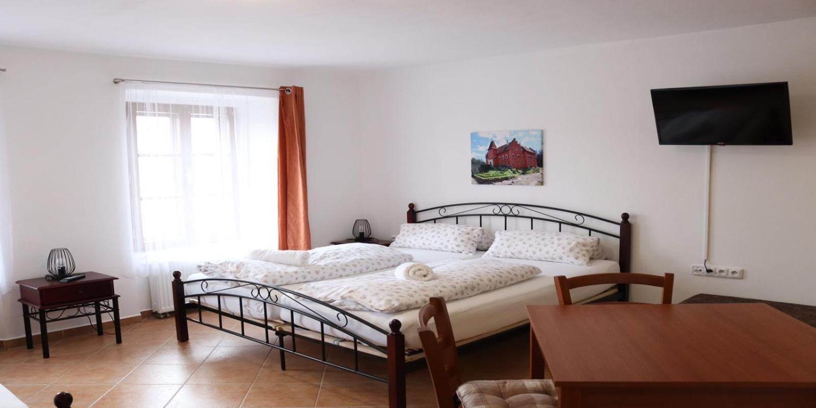 Penzion-apartmán Souček Jindřichŭv Hradec Esterno foto