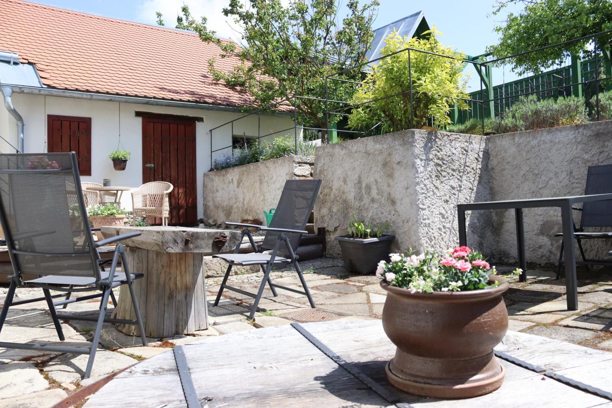 Penzion-apartmán Souček Jindřichŭv Hradec Esterno foto