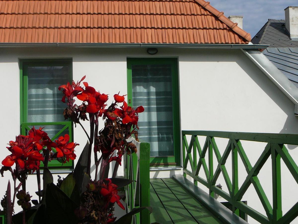 Penzion-apartmán Souček Jindřichŭv Hradec Esterno foto