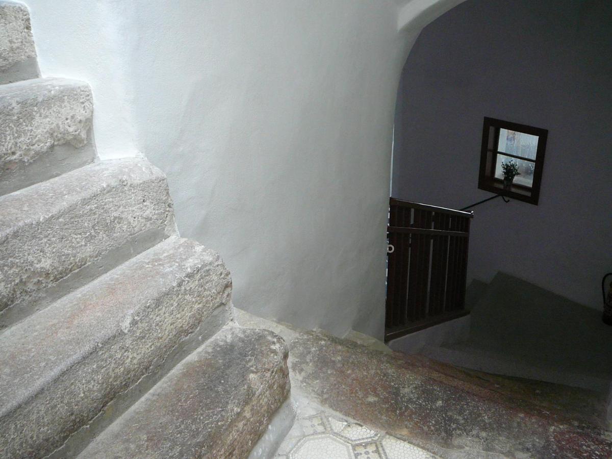 Penzion-apartmán Souček Jindřichŭv Hradec Esterno foto